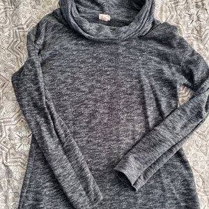 Black heathered athleisure tunic